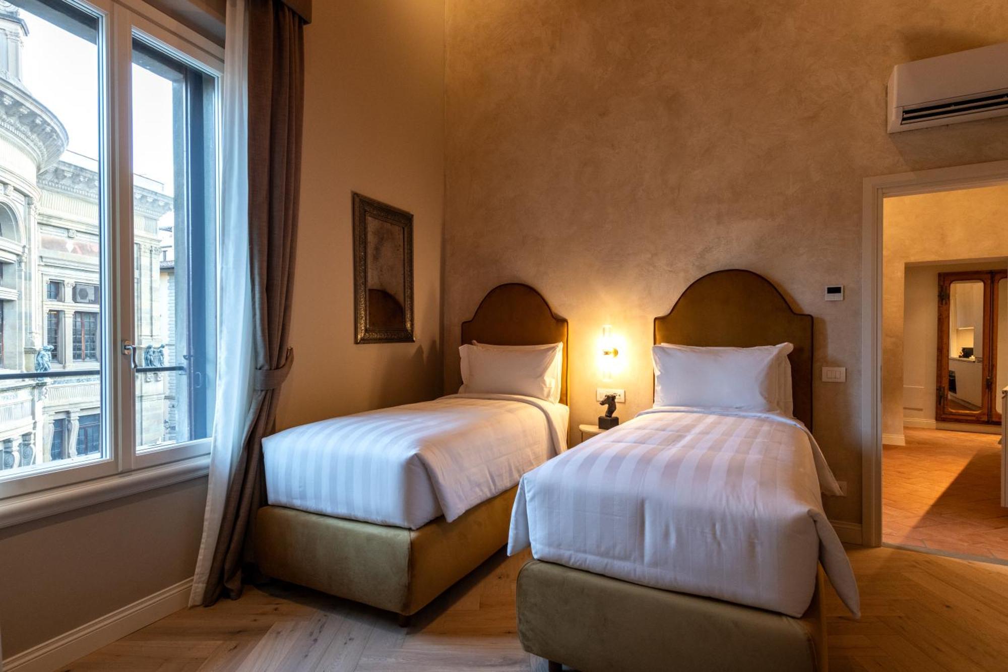 Palazzo Doni By Art * Firenze